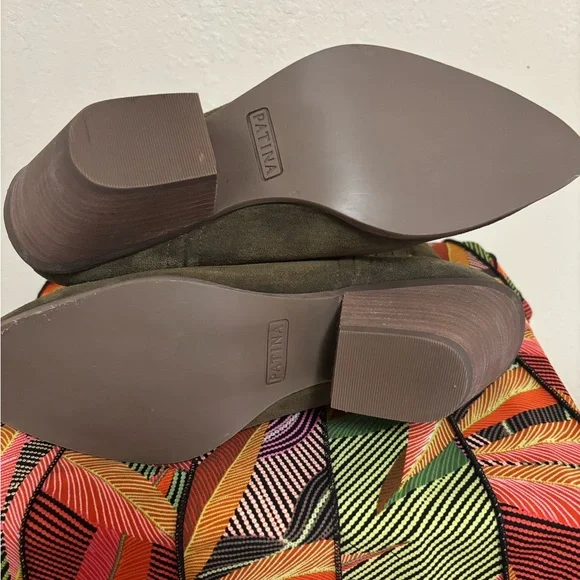 Patina suede boots - Picture 6 of 11